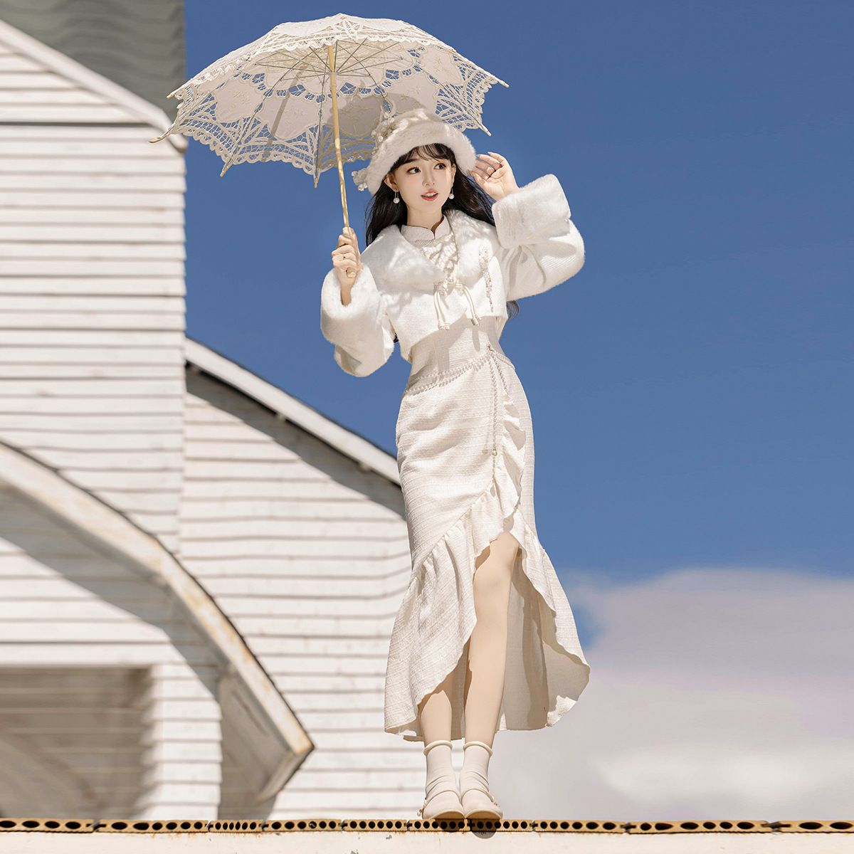 Luna blanca original nueva mujer china estilo nacional diario nuevo vestido de camisa de otoño y invierno conjunto X166