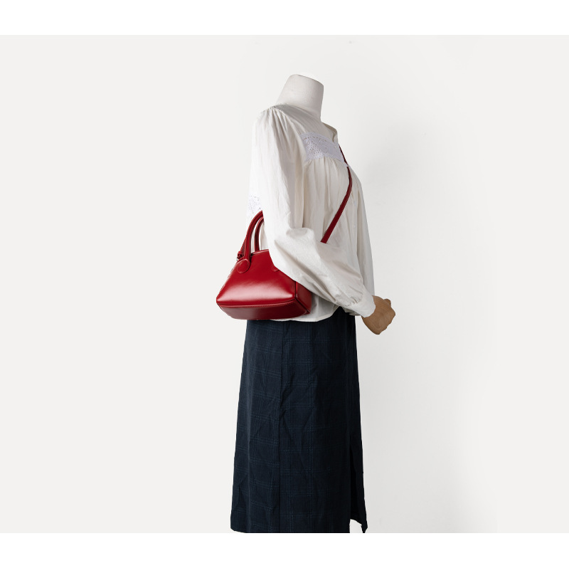 Elegante mini borsa bowling donna a tracolla stile lucido moda_voghion.com