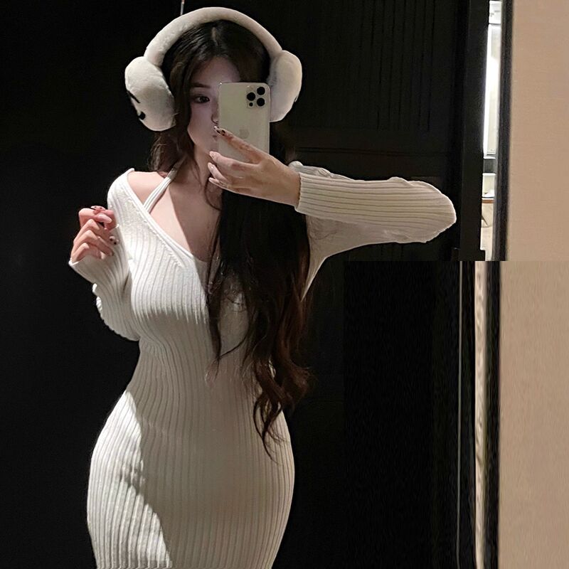 感秋冬季V领针织挂脖纯欲风辣妹后开叉毛衣连衣裙中长款裙女|undefined
