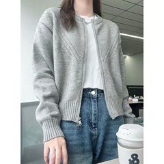 日本のレトロなソフトでワックスのような怠惰なジッパーセーターセータージャケット女性の新しい春と秋のルーズショートグレートップ