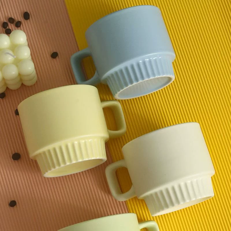 Чашка горячего напитка керамическая складная чашка трендовая кружка для домашних студентов маленькая свежая милая керамическая чашка для полоскания рта