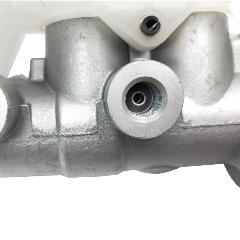 Brake Master Cylinder 47201-12A80 47201-02430 for Corolla Manual