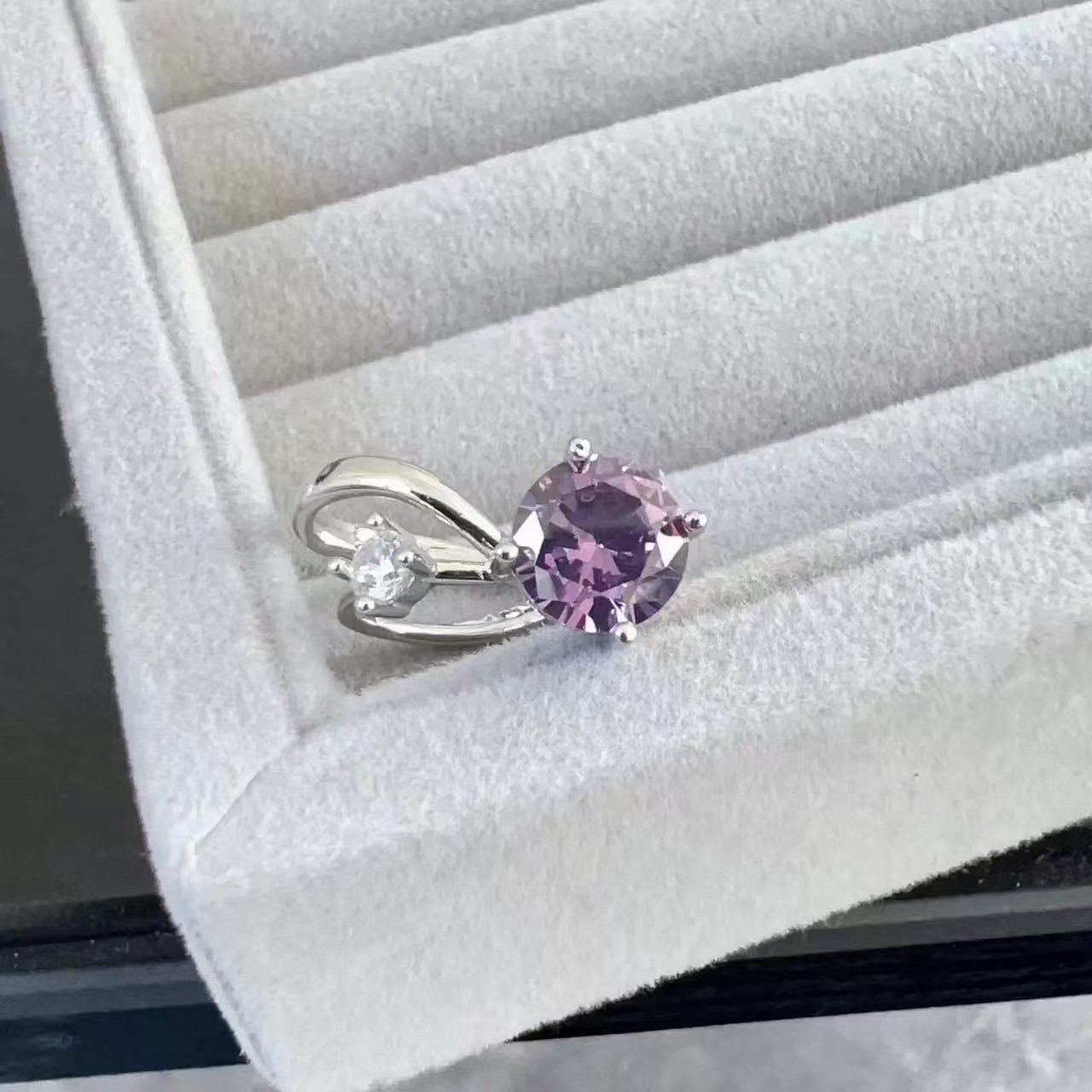 A1916 purple