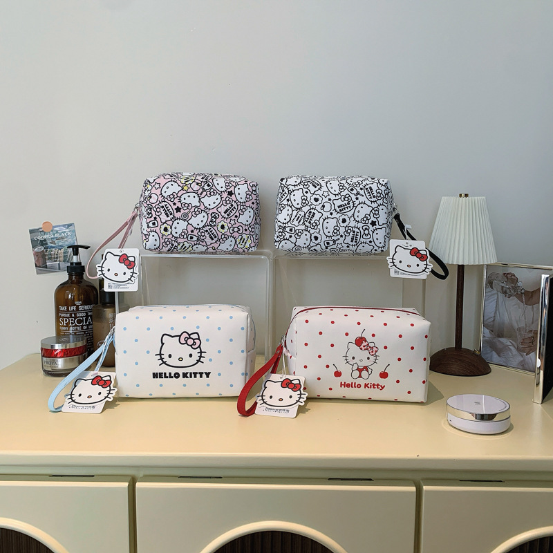 Hello Kitty Officially Licensed Large Capacity Makeup Bag Cute Storage Bag New Handbag Phone Bag Makeup Bag