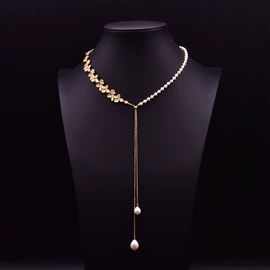 项链;手链;耳钉