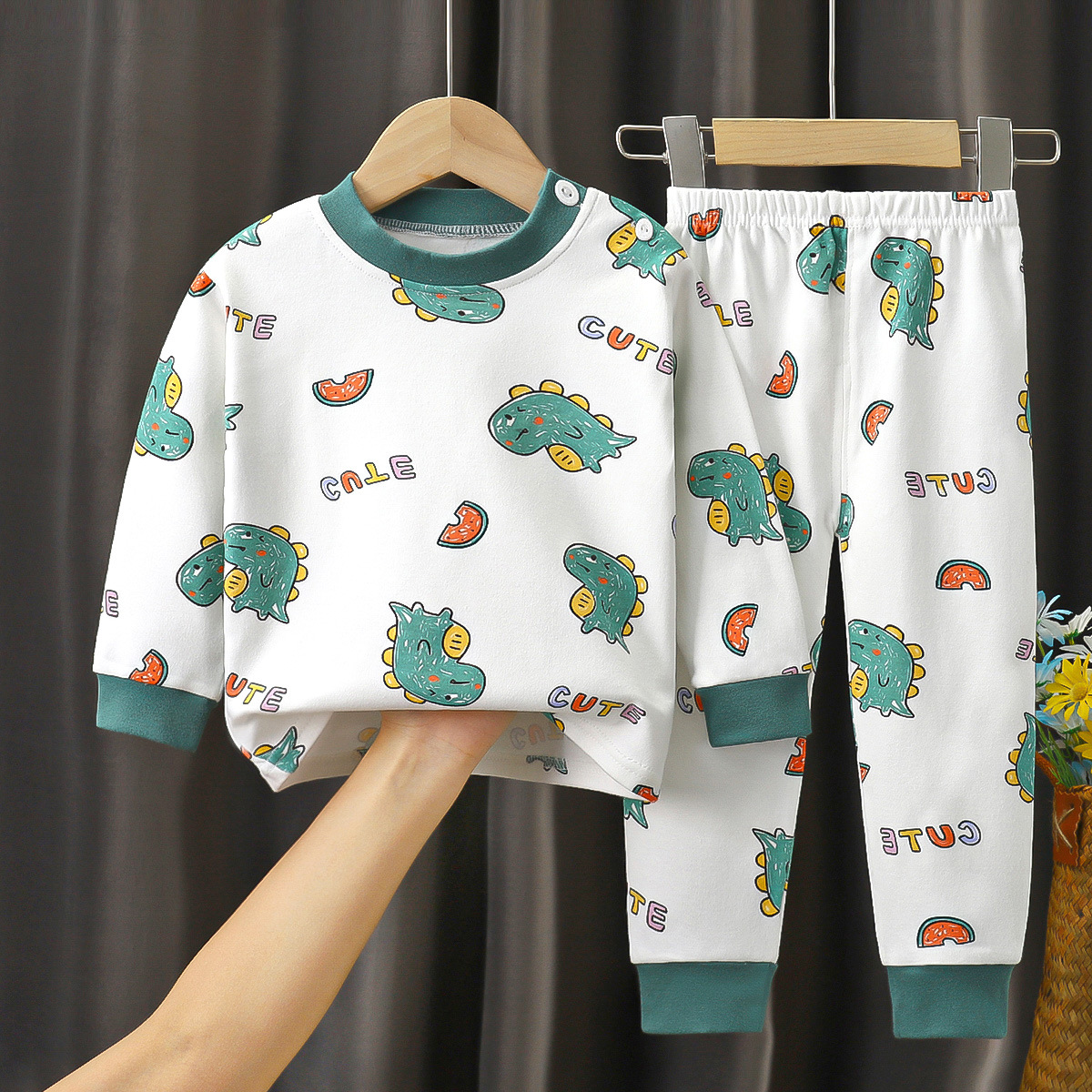 Conjunto de ropa interior para niños puro algodón nuevo niño servicio a domicilio bebé niña ropa de otoño pantalones largos procesamiento de ropa para niños personalización