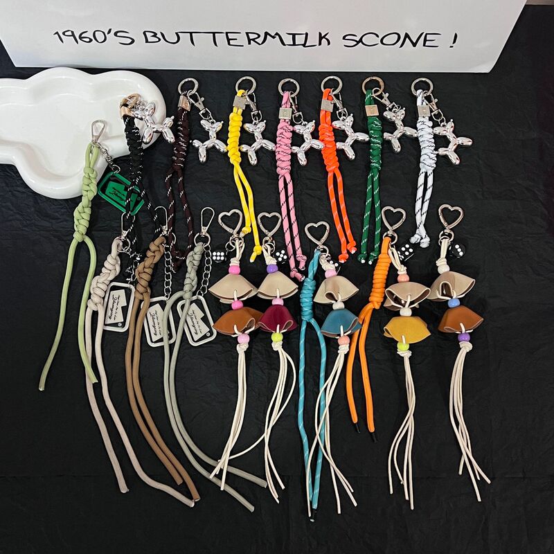 New Niche Minimalist Pants Pendant Personality Creative Miu Series Bag Accessory Trendy Pants Chain Jewelry Women's Accessory