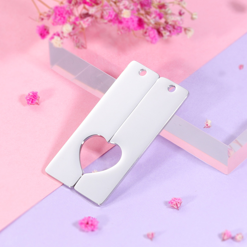 1 Set Quantity 304 Stainless Steel Material Valentine'S Day Festival 1 Set 50*12.5mm 304 Stainless Steel PVD Coated Real Gold Plated Customization Laser Engraving Heart Shape Rectangle Pendant DIY Jewelry Accessories