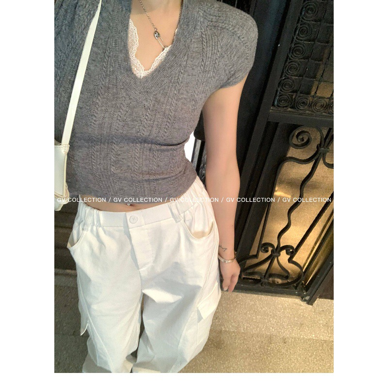 French-Style Gray Lace V-Neck Knitted Short-Sleeve T-Shirt for Women, Summer, Very Stylish Design, Slim Fit, Flattering, Regular Shoulder Top