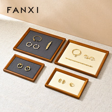 ����FANXIʵľ���������鱦��ָ���������������ֱ�������չʾ��