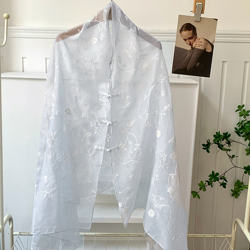 Bordado de alta costura verano nuevo estilo estilo étnico protector solar chal con capucha ocio estilo antiguo fotografía de viaje bufanda de seda fina exterior