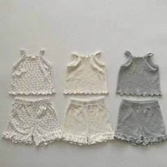 Summer 2024 New Girl Baby Tank Top and Shorts Set with Cute Floral Top and Bottoms for Girls - Korean Style Sleeveless Two-Piece Set