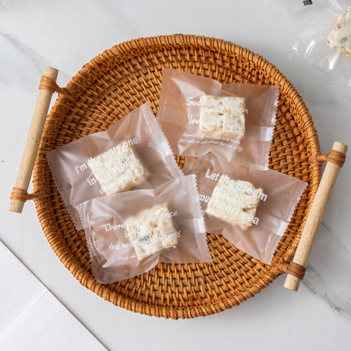 Snowflake cracker packaging bag self-sealing mooncake cookies biscuit fudge milk strips candy snacks glutinous rice boat small packaging bag