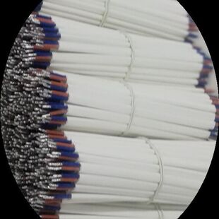 �]��ɫ���o�׾�2&times;0.75mm&sup2;-�����c���a����Ƥ���a  �~о��Ӿ�