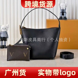 �羳؛Դ�¿���ϻ�ţƤ��ĸ����ˮͰ���r�аٴ�μ�б��ʽŮ��