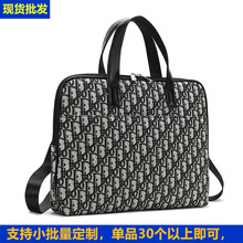 ͨ�ùPӛ����X���m���������A���O��13.3/15.4Ӣ��14/15.6��