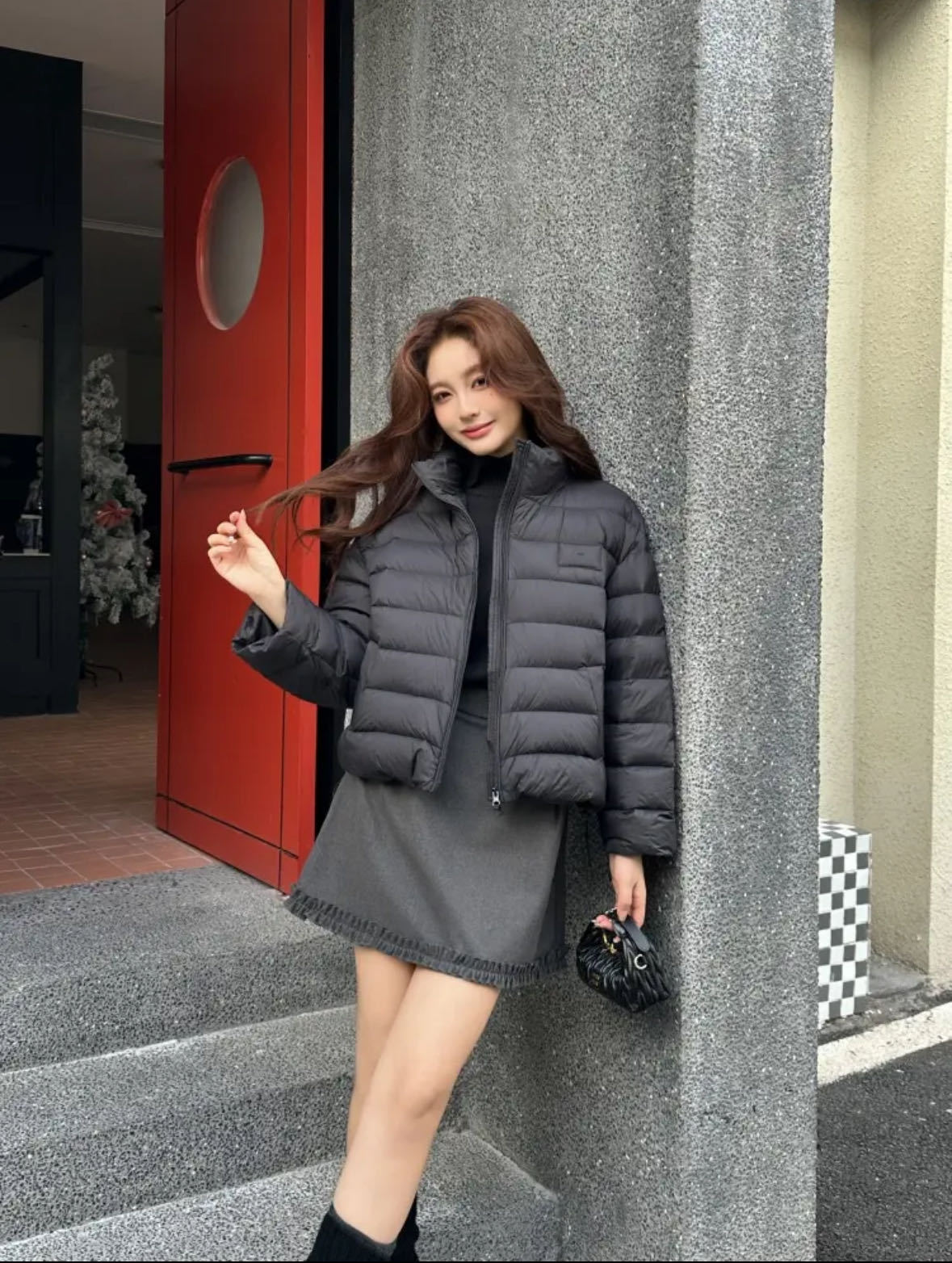 검은색