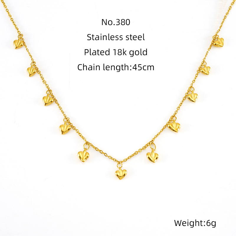 Collar europeo y americano transfronterizo diseño de nicho femenino colgante en forma de corazón de alto grado collar de acero de titanio geométrico de oro Cadena de clavícula femenina