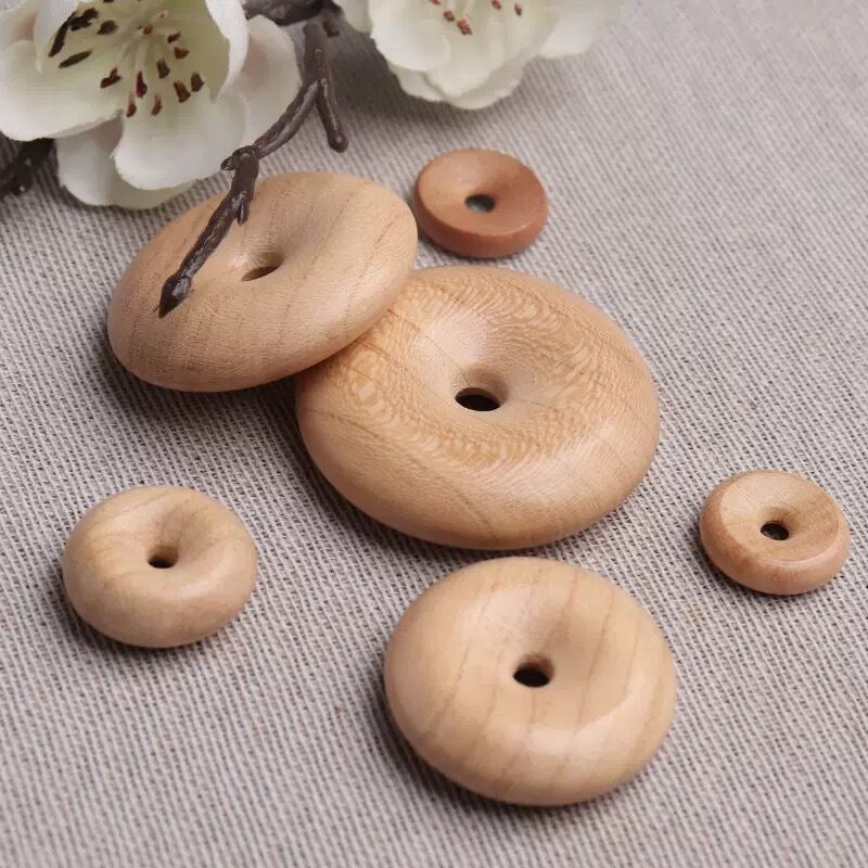 Peach Wood Safety Buckle Donut Parts Wooden Crafts Keychain Baby Red Rope Bracelet Safety Accessories