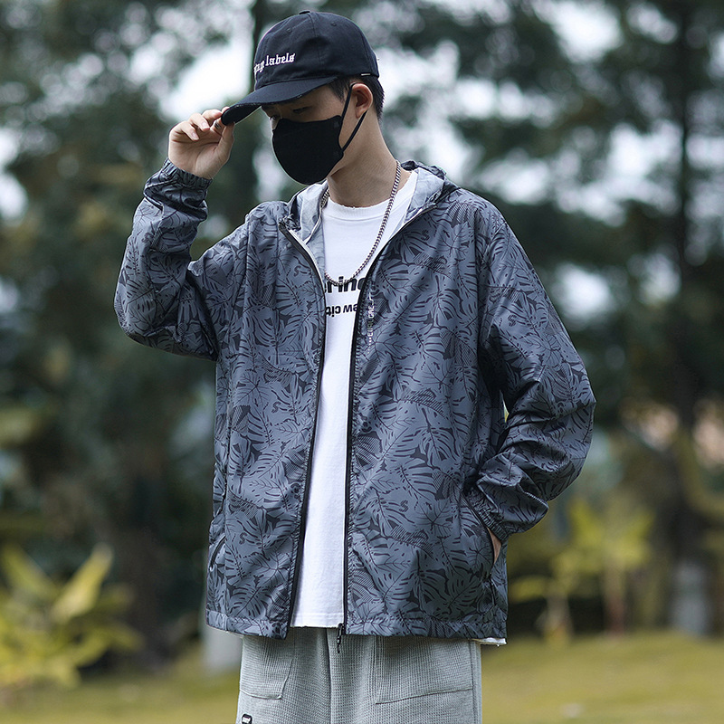 New Casual Sun Protection Clothing for Men 2025 New Summer Sun Protection Clothing for Men Hooded Outdoor Fishing Jacket Ultra-Thin