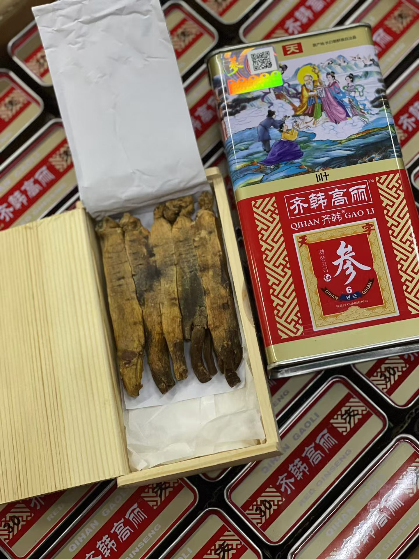 Korean Red Ginseng Whole Roots Unsweetened Jilin Dried 75g Box in use