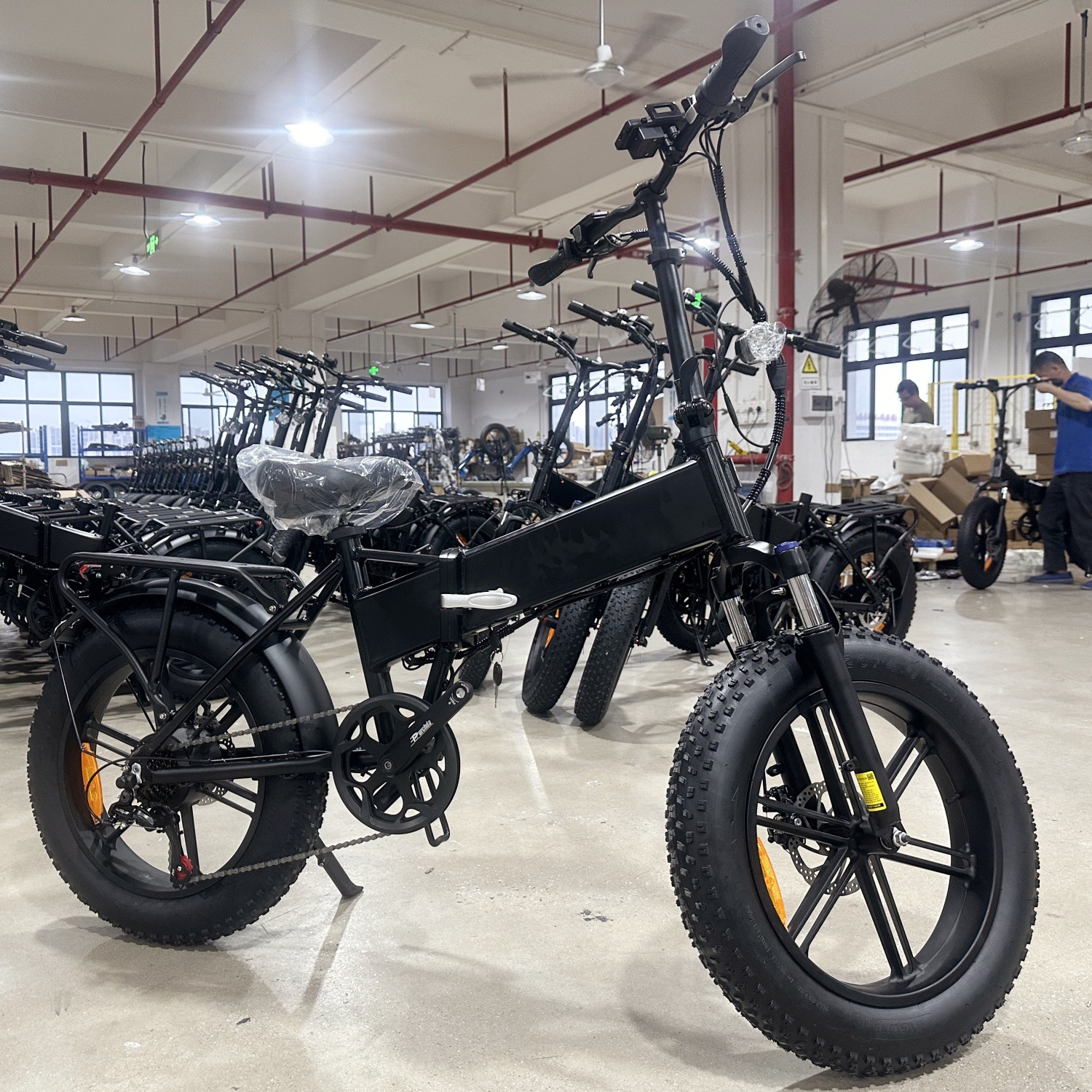 Электровелосипед JINGHMA R6 черный 10Ah спицованные