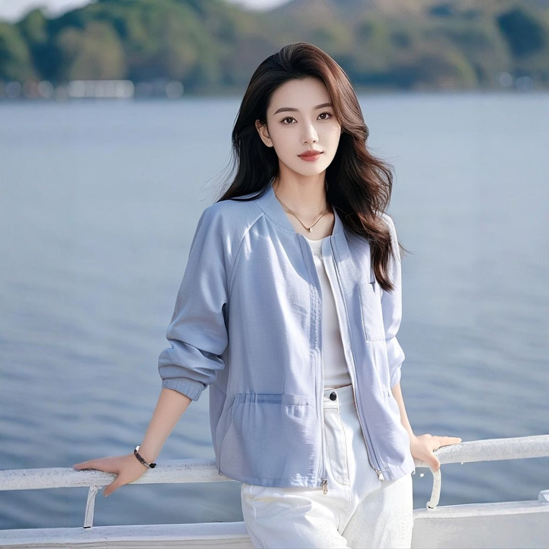 Lightweight Breathable Jacket Baseball Suit Women's 2025 Summer New Breathable Sun Protection Clothing Casual Sports Short Coat Women