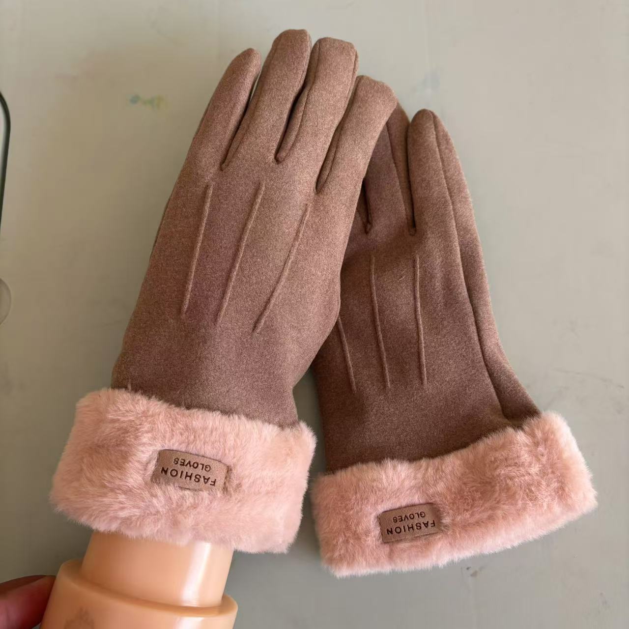 冬の女性のベルベット保温手袋にベルベットをつけて秋冬に運転して手袋に乗るタッチパネルファッションは防寒手袋を厚くする