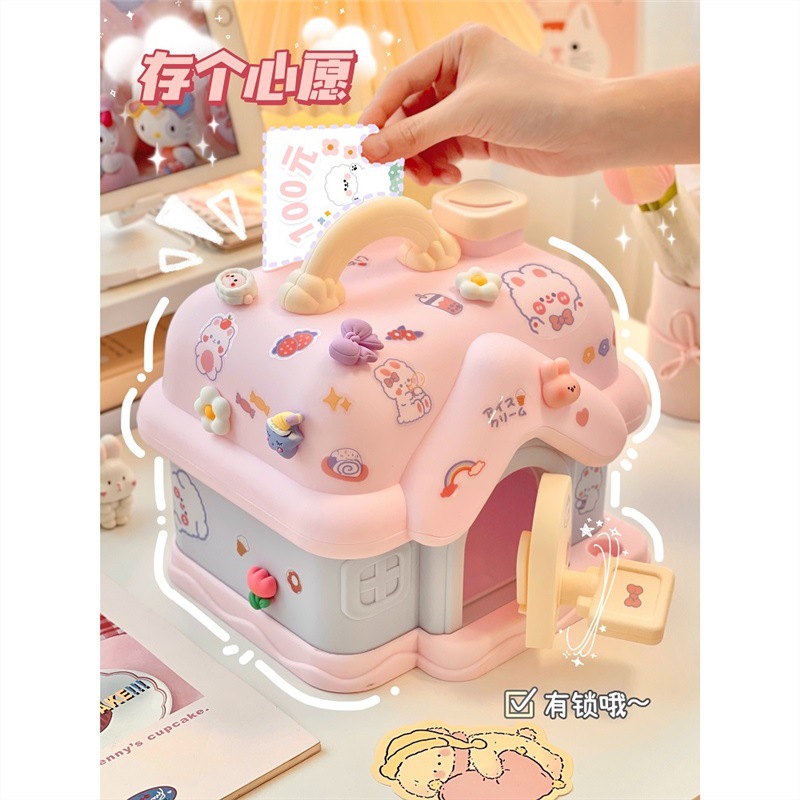 Cute piggy bank
