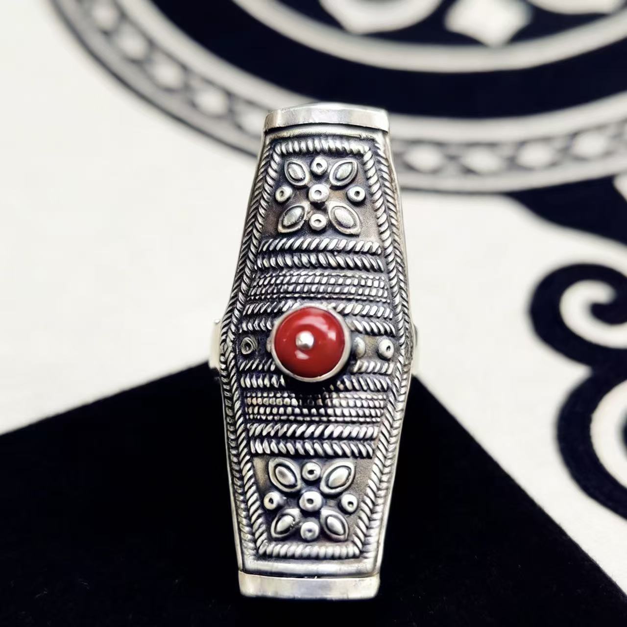 Ethnic classic long retro extra large ring