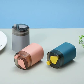 衣钩/挂钩;跳绳;化妆品收纳盒