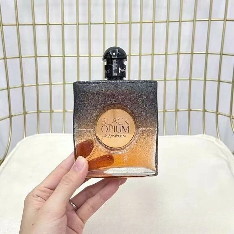 クロスボーダー外国貿易ベトナムperfume反転パリ紫紅光耀パリ自由の水黒アヘン香水|undefined