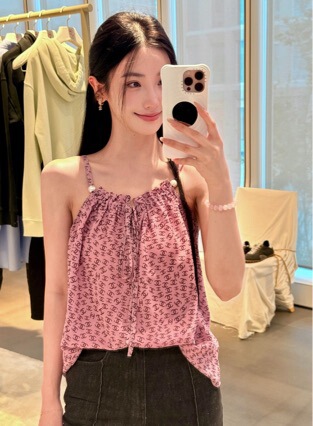 26 Hot New Styles) High-End Version with All Tags Intact, Double C Full Print Camisole Top for Fashionable Outfits 26 Hot New Styles) High-End Version with All Tags Intact, Double C Full Print Camisole Top for Fashionable Outfits