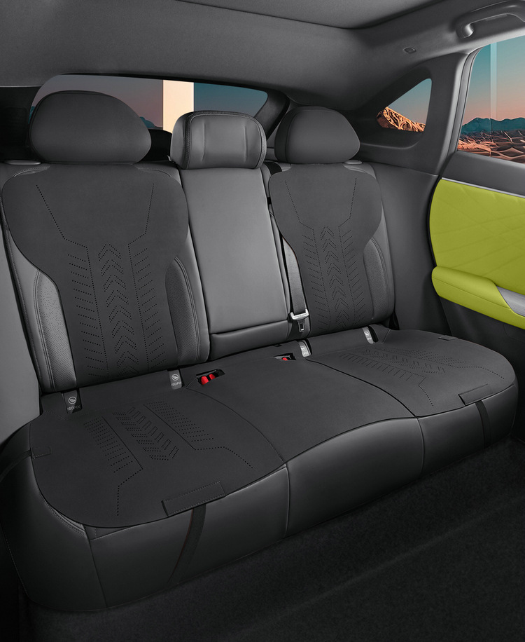 Changan Dark Blue L07 Special Saddle Pad Car Seat Cushion Four-Season Universal Seat Cover Breathable Suede Leather Cushion