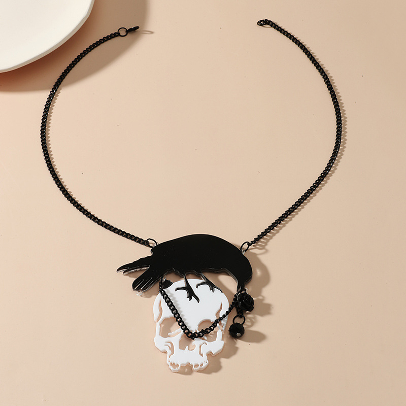 retro acrylic hollow human skull necklace wholesale Nihaojewelry