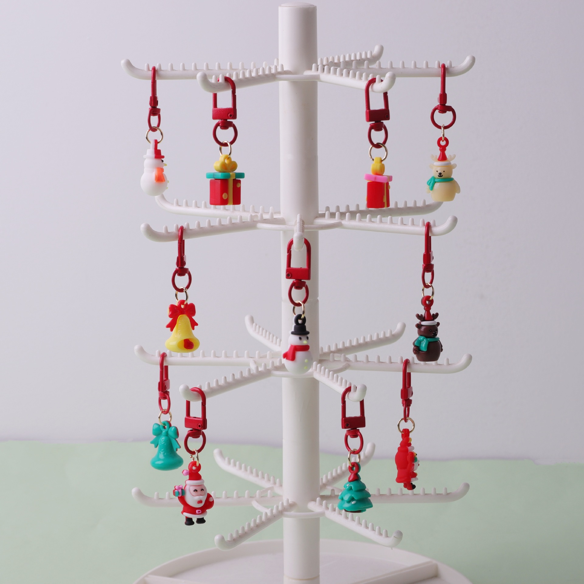 Nuevo llavero de Navidad dibujos animados Santa adorable mochila accesorios colgantes pegamento de PVC suave