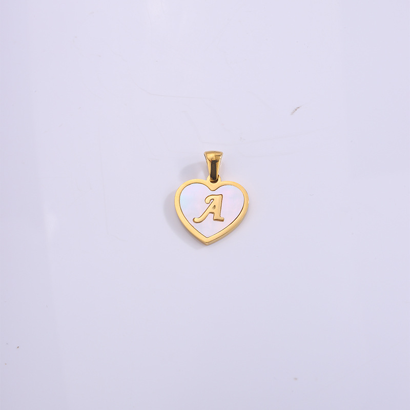 Nuevo colgante de corazón de melocotón de acero de titanio, accesorios de concha de letras inglesas, colgante pequeño, joyería de amor de bricolaje, collar a juego