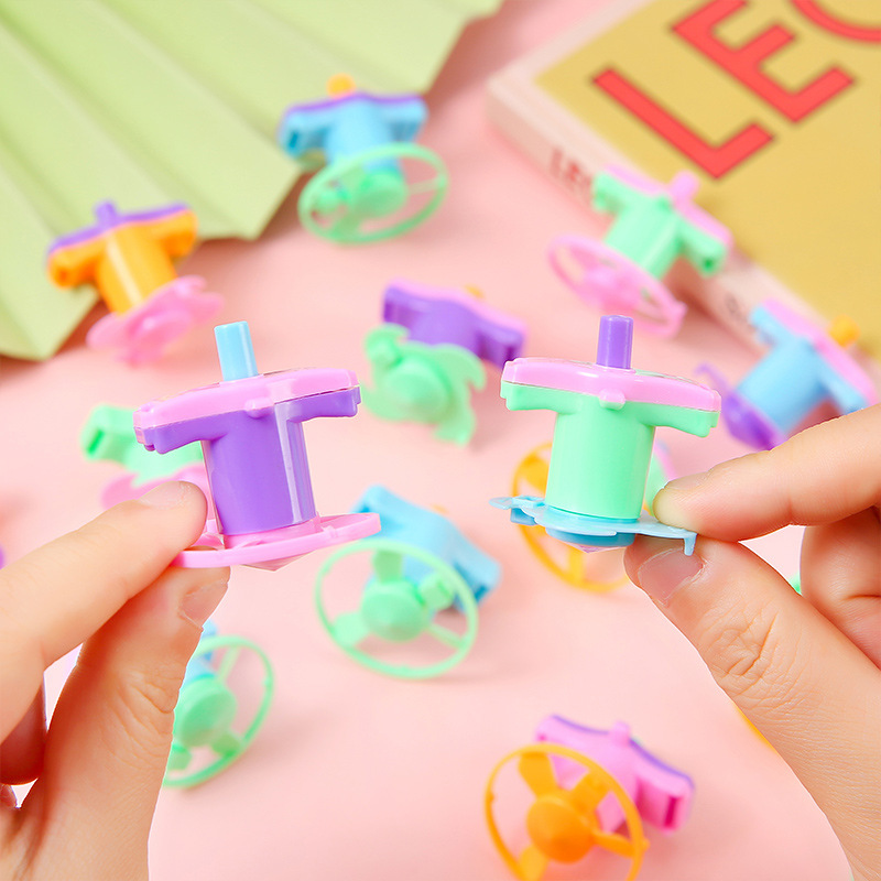 Primary school children 61 small toys mini torque gyro twist egg gift toys stall children's gift toys wholesale