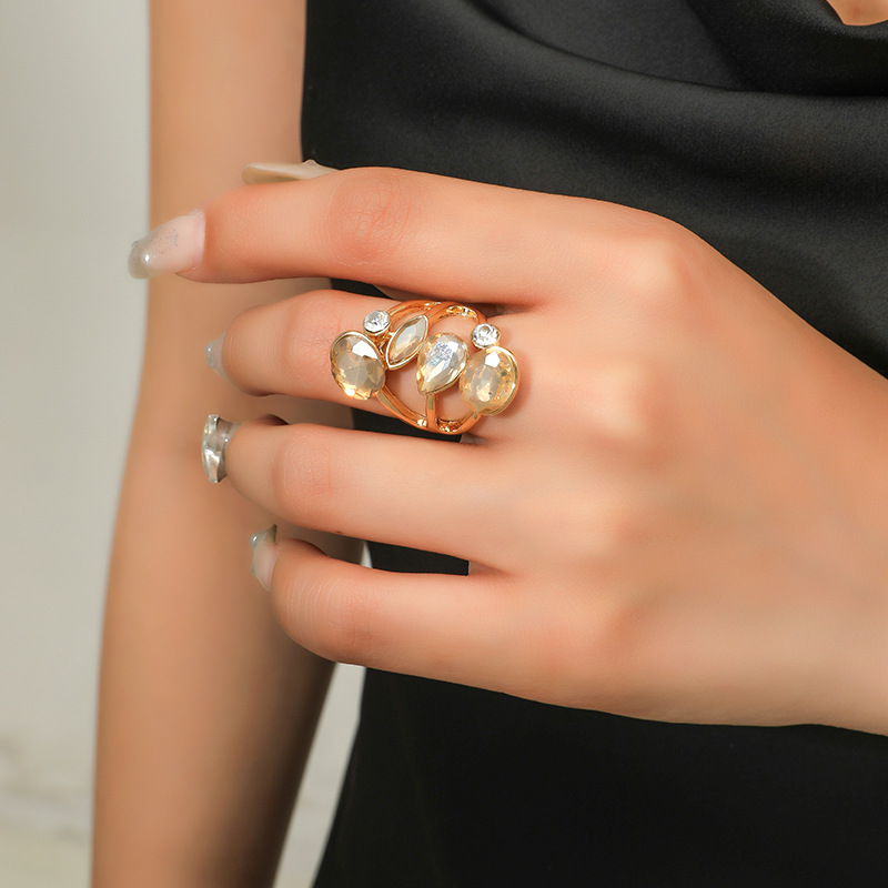 Retro fashionable trend creative design geometric gemstone ring