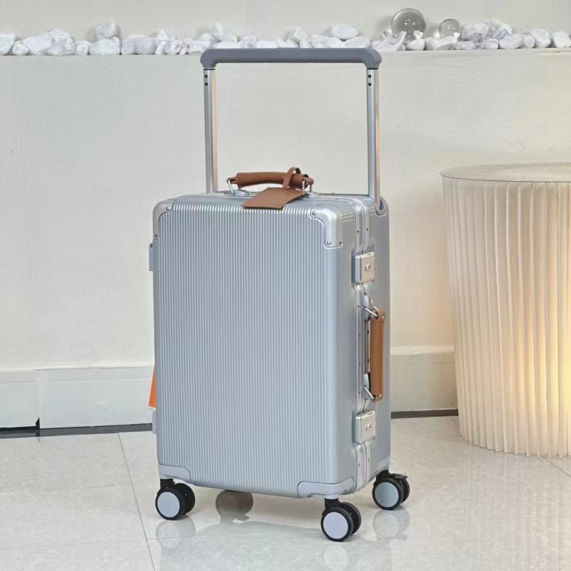 Silver (folding cup holder + brake wheel)