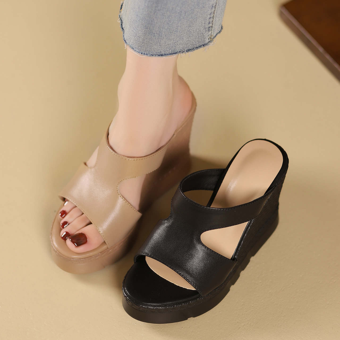 Sandal cao gót nữ hở mũi đế dày 10 cm phong cách mới mùa hè — đen