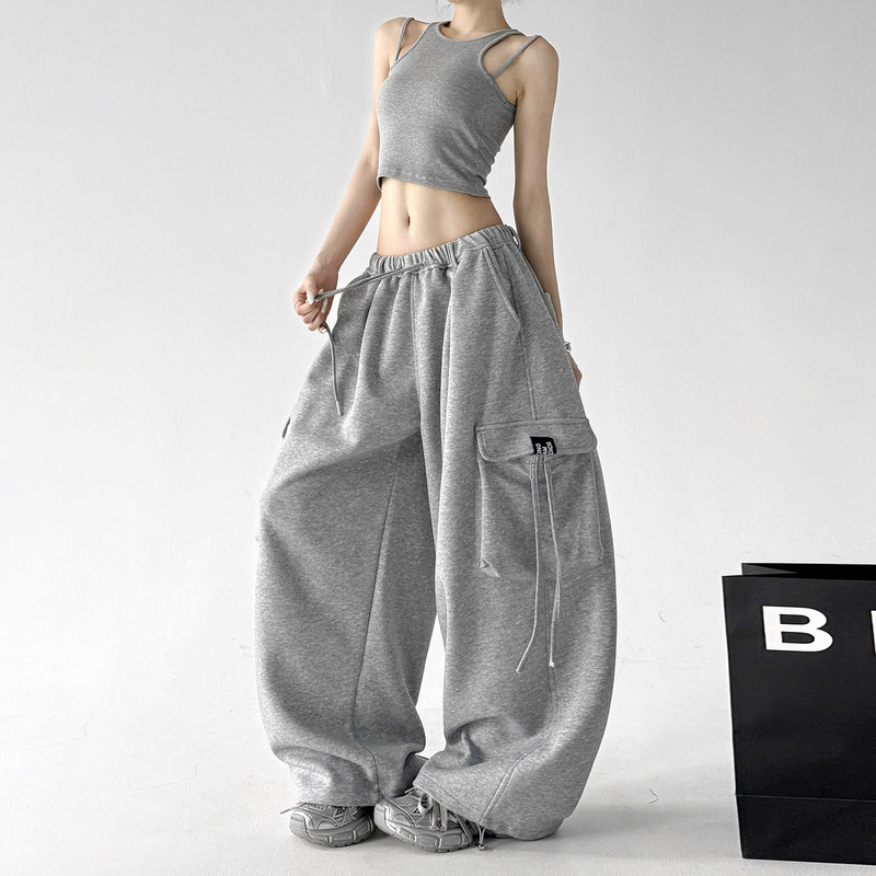 Black high-waisted wide-leg pants for women, super stylish, loose-fitting cargo sweatpants with multiple pockets, casual pants, versatile and slimming, floor-length pants