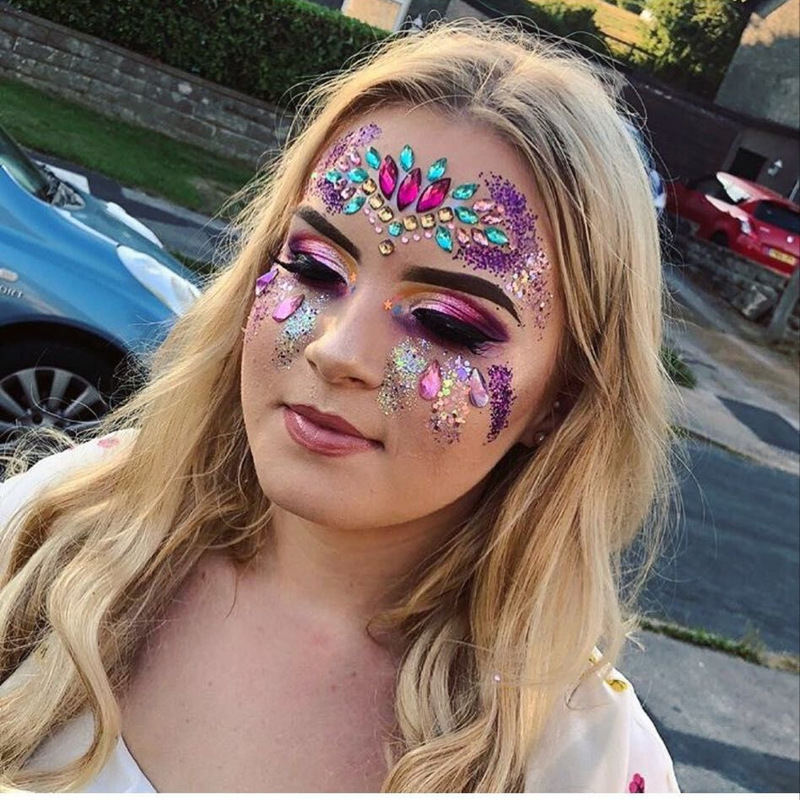 Super flash face decoration acrylic diamond face stickers face decoration masquerade ball face diamond stickers star same eyebrow Diamond stickers Super flash face decoration acrylic diamond face stickers face decoration masquerade ball face diamond stickers star same eyebrow Diamond stickers