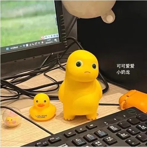小さなミルクドラゴンは不服です、ピンチ、ゆっくりと反発するおもちゃ、減圧アーティファクト、インターネット有名人、かわいいペット、かわいい、面白い卸売|undefined