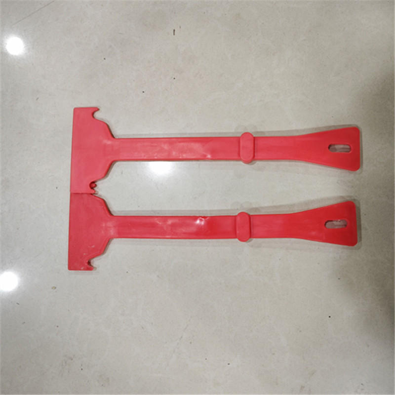 Universal Anti-Skid Chain Accessories Tool Wrench Link Webbing Snow Shovel Hook Car Glass Snow Removal Tool Wholesale