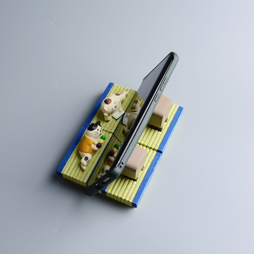 zakka Japanese groceries cat resin mobile phone tablet holder desktop ornaments crafts desk decorations