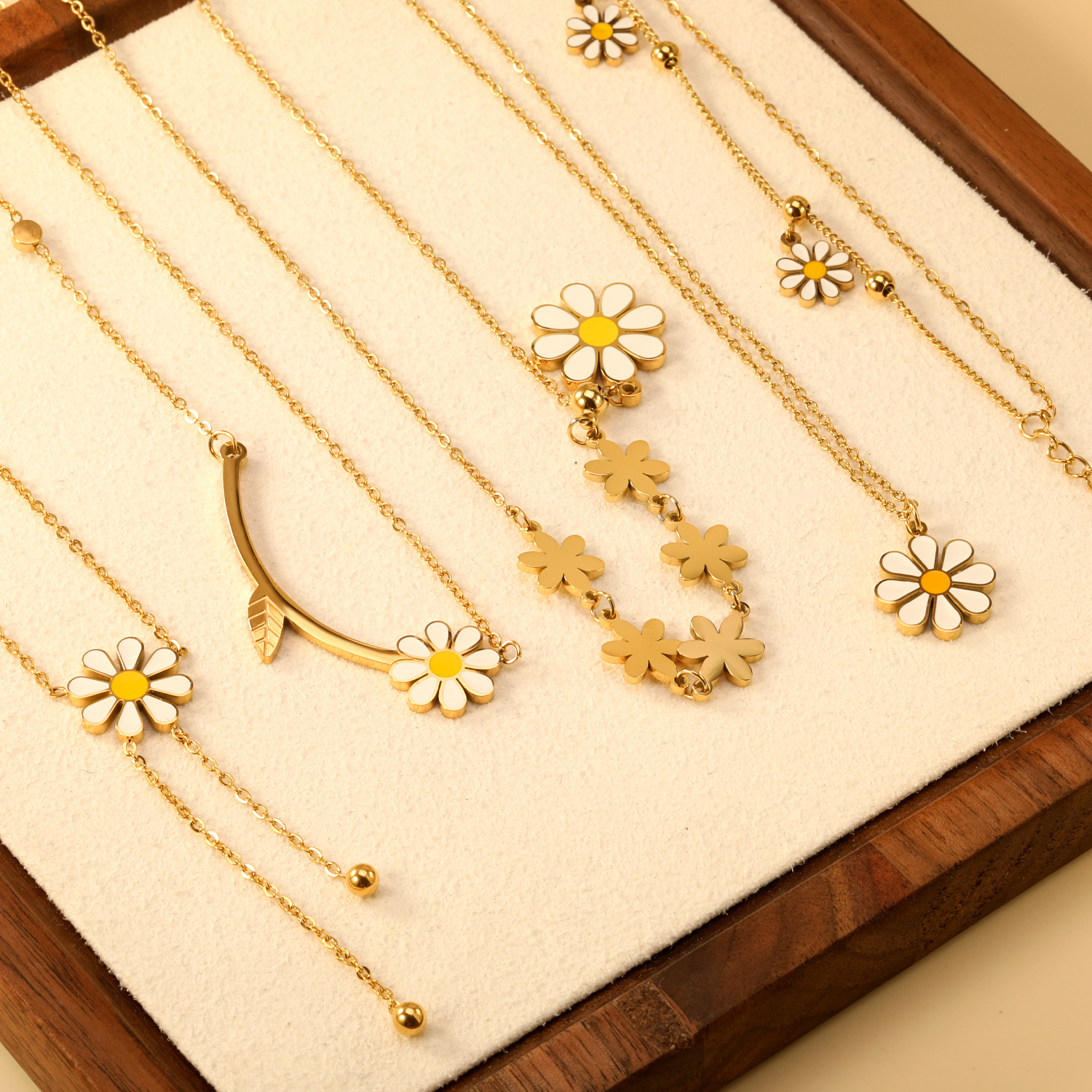 brand fashionable necklace