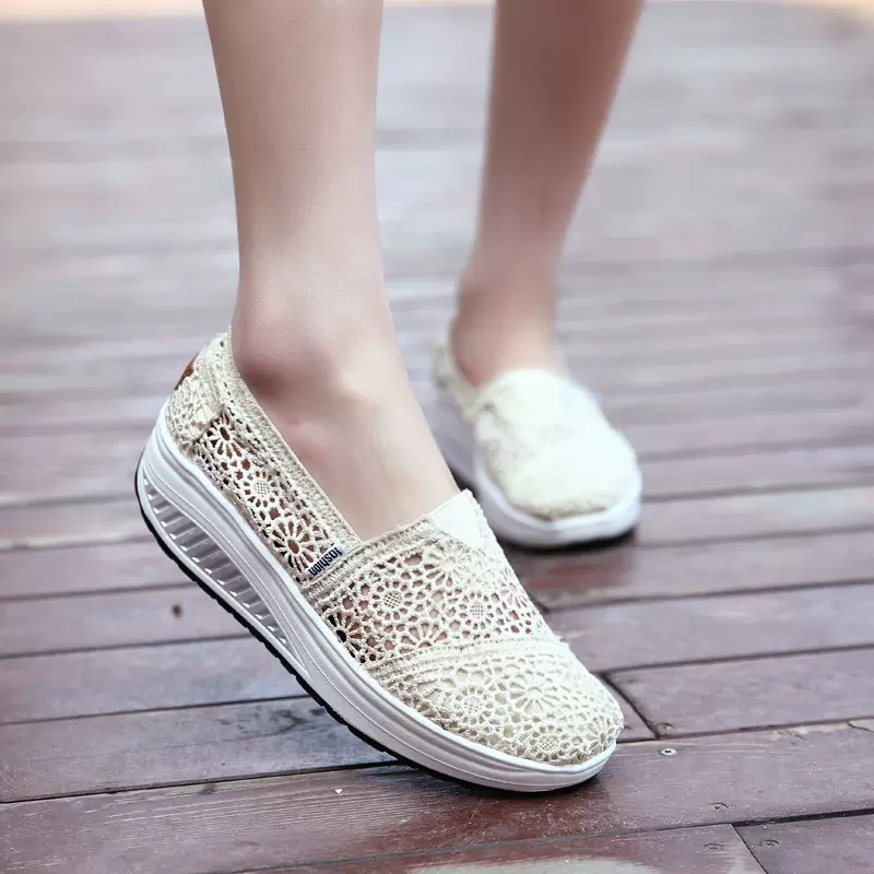 夏季帆布鞋女厚底蕾丝摇摇鞋女网布透气增高小白鞋松糕网鞋女单鞋