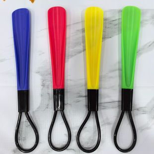 Shoe artifact color plastic shoehorn can be hung shoe lifting shoe 2 yuan store supply daily department stores wholesale