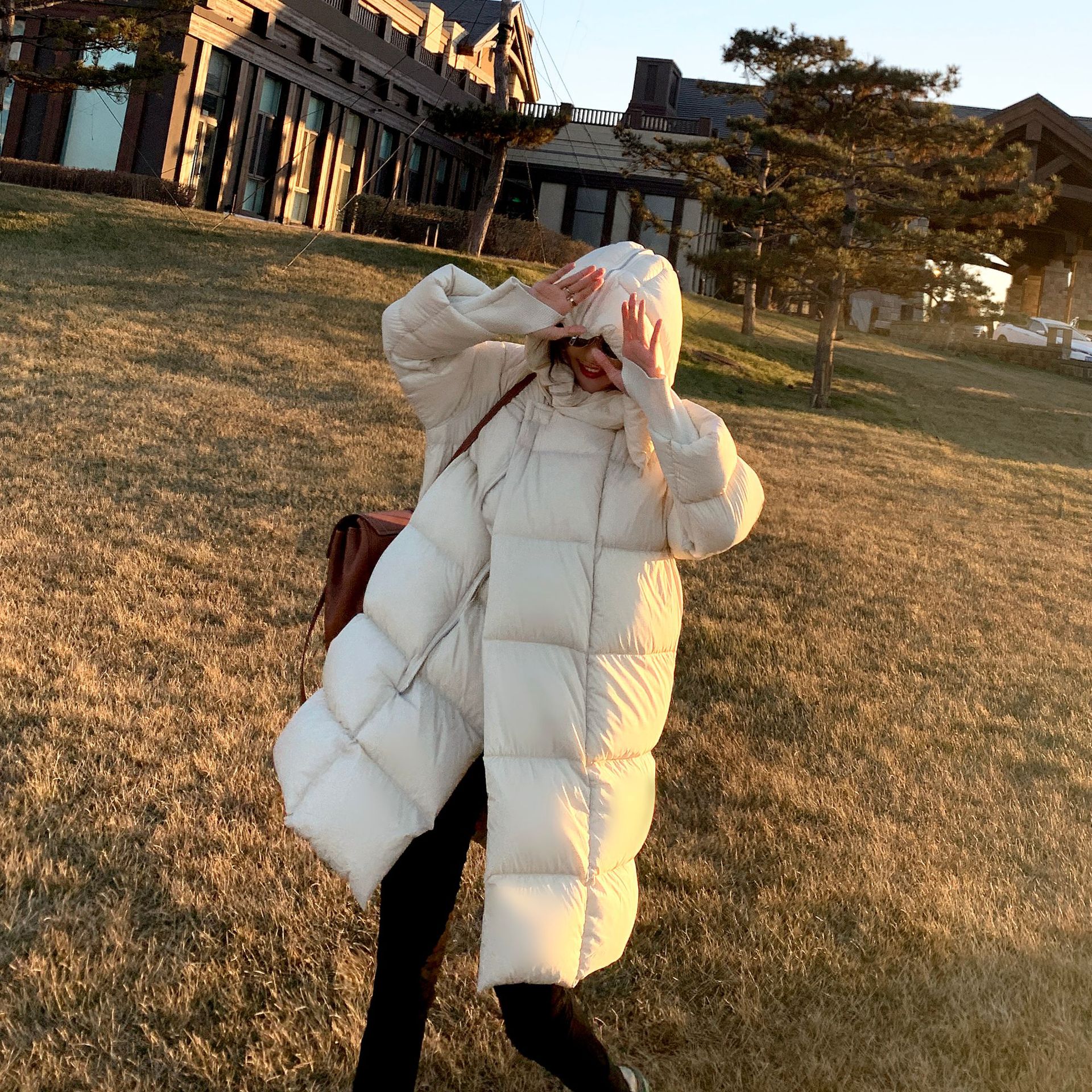 유백색